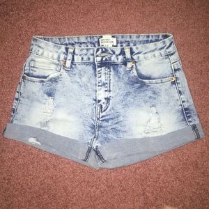 Forever 21 shorts.
